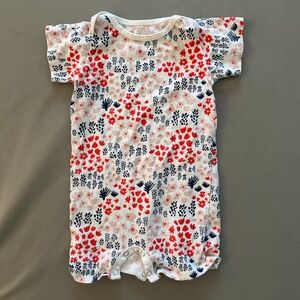 Like New Winter Water Factory short sleeve romper red white blue size 6mo 6
